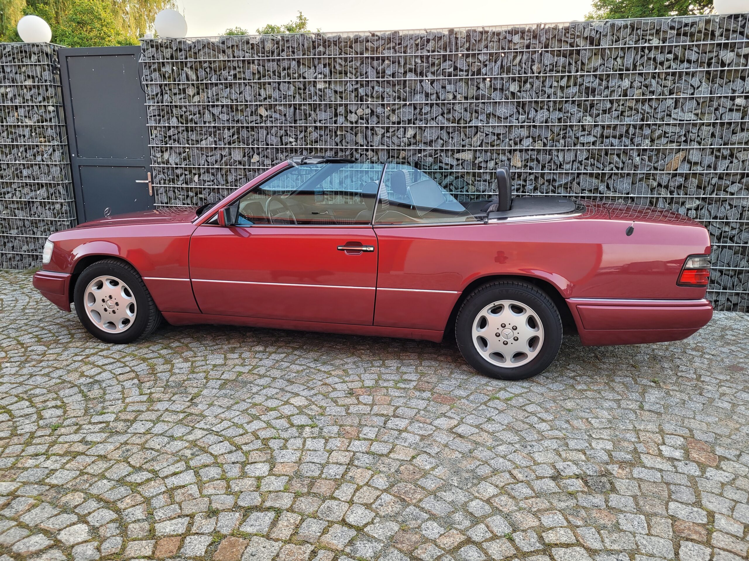 Mercedes E220 Cabriolet