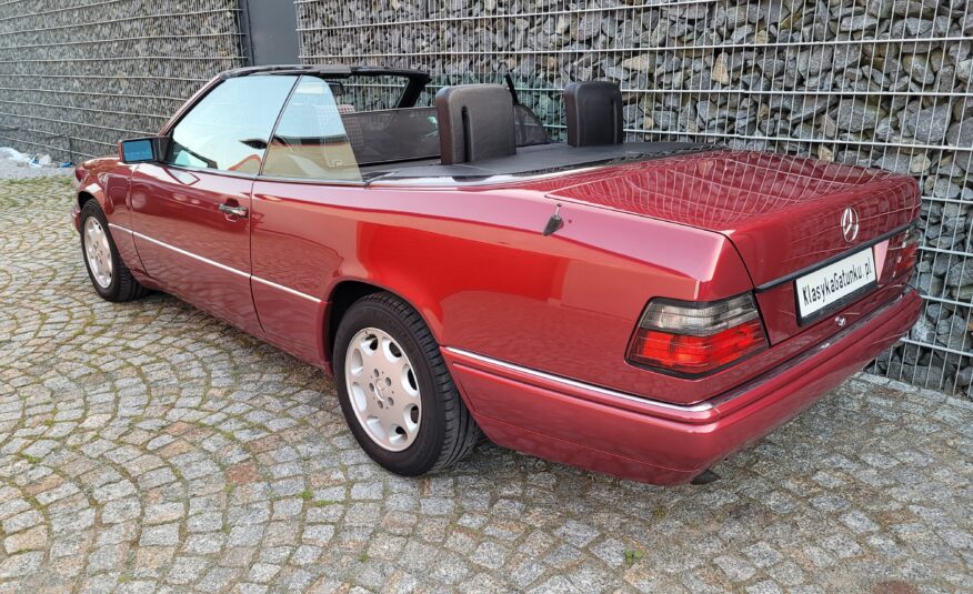 Mercedes E220 Cabriolet