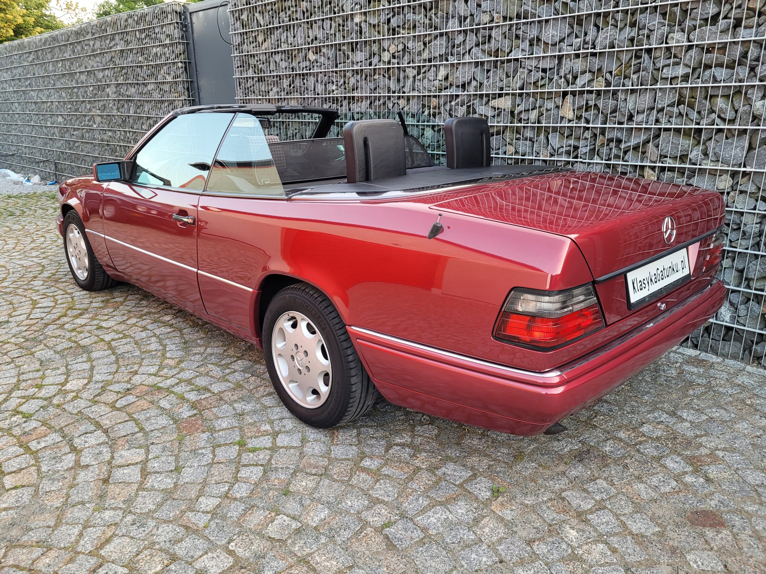 Mercedes E220 Cabriolet
