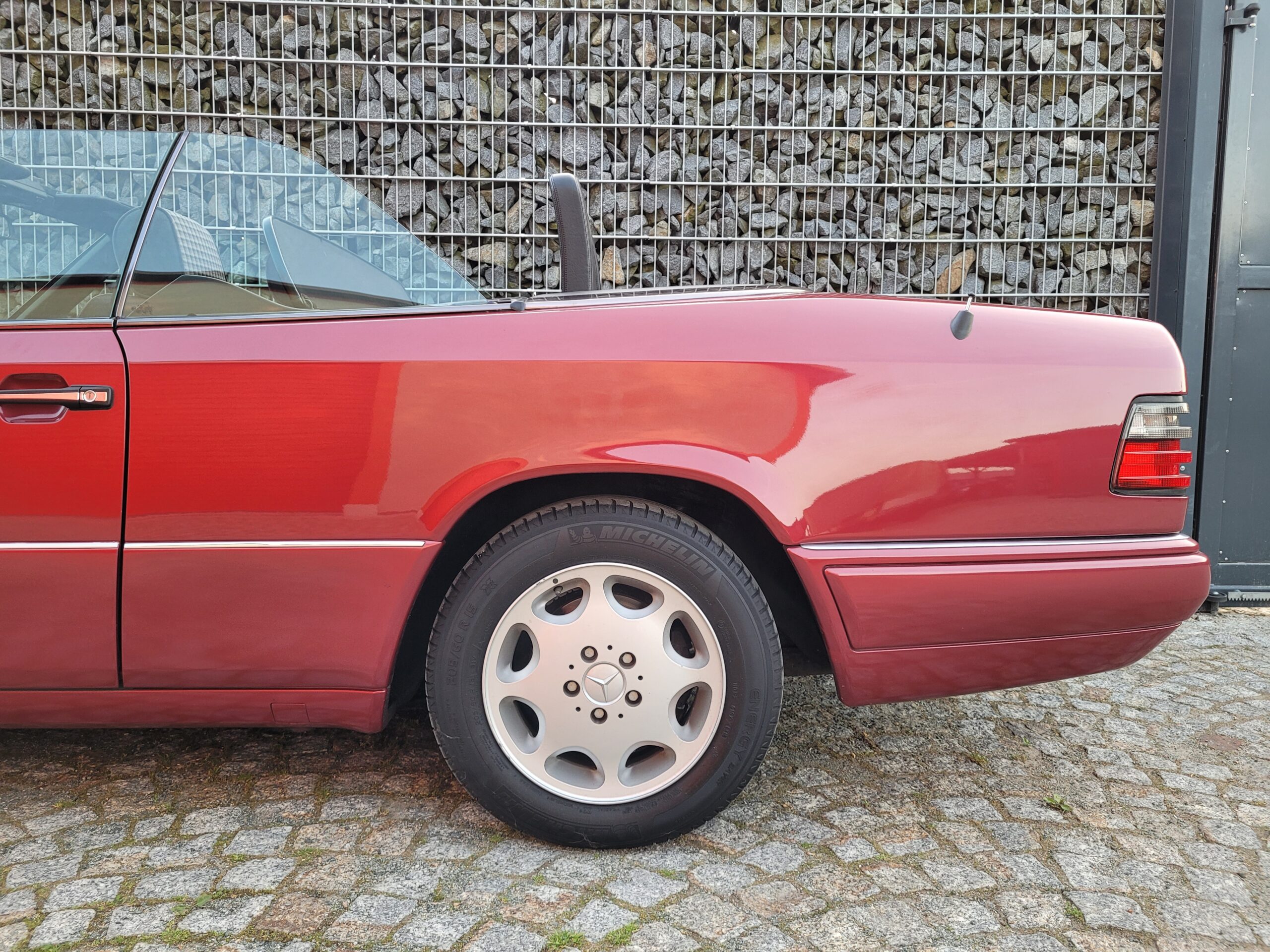 Mercedes E220 Cabriolet