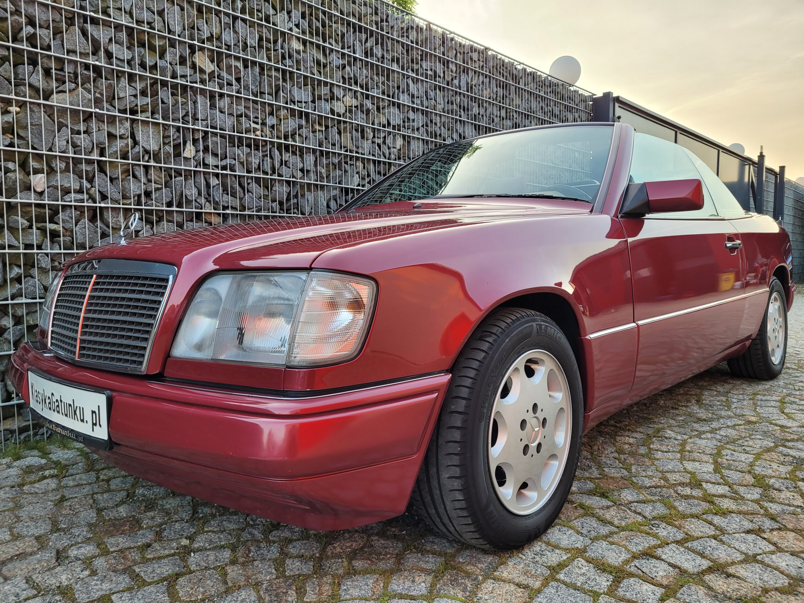 Mercedes E220 Cabriolet