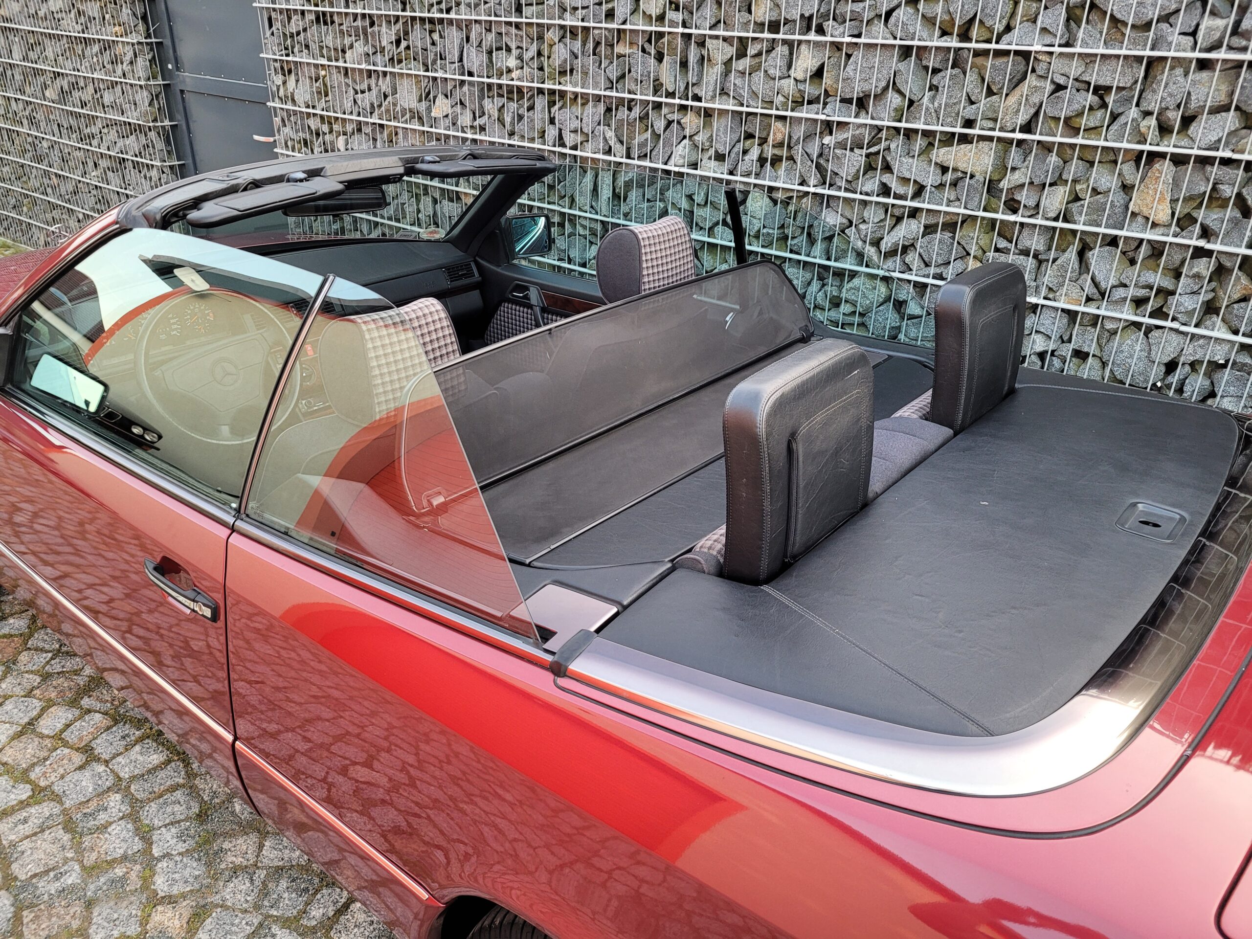 Mercedes E220 Cabriolet