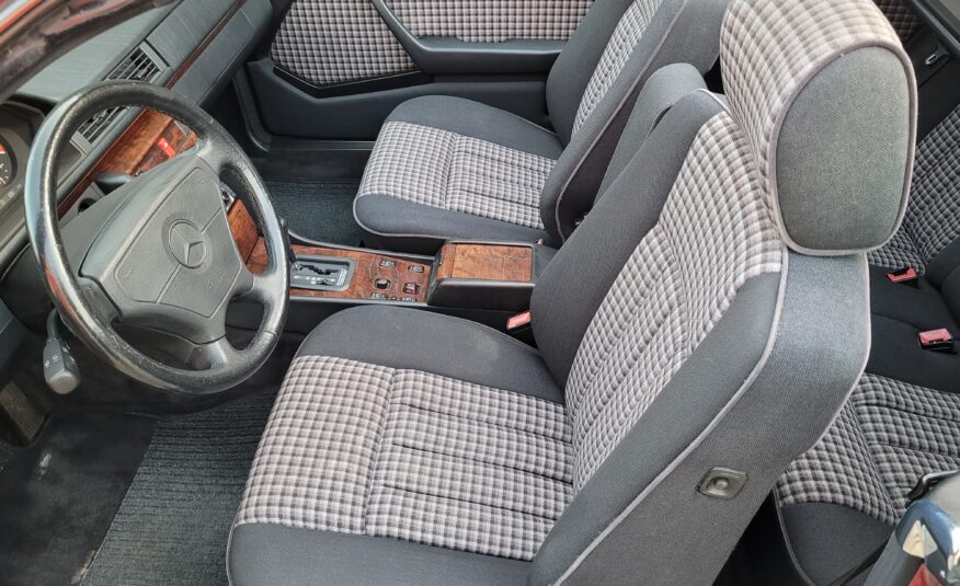 Mercedes E220 Cabriolet