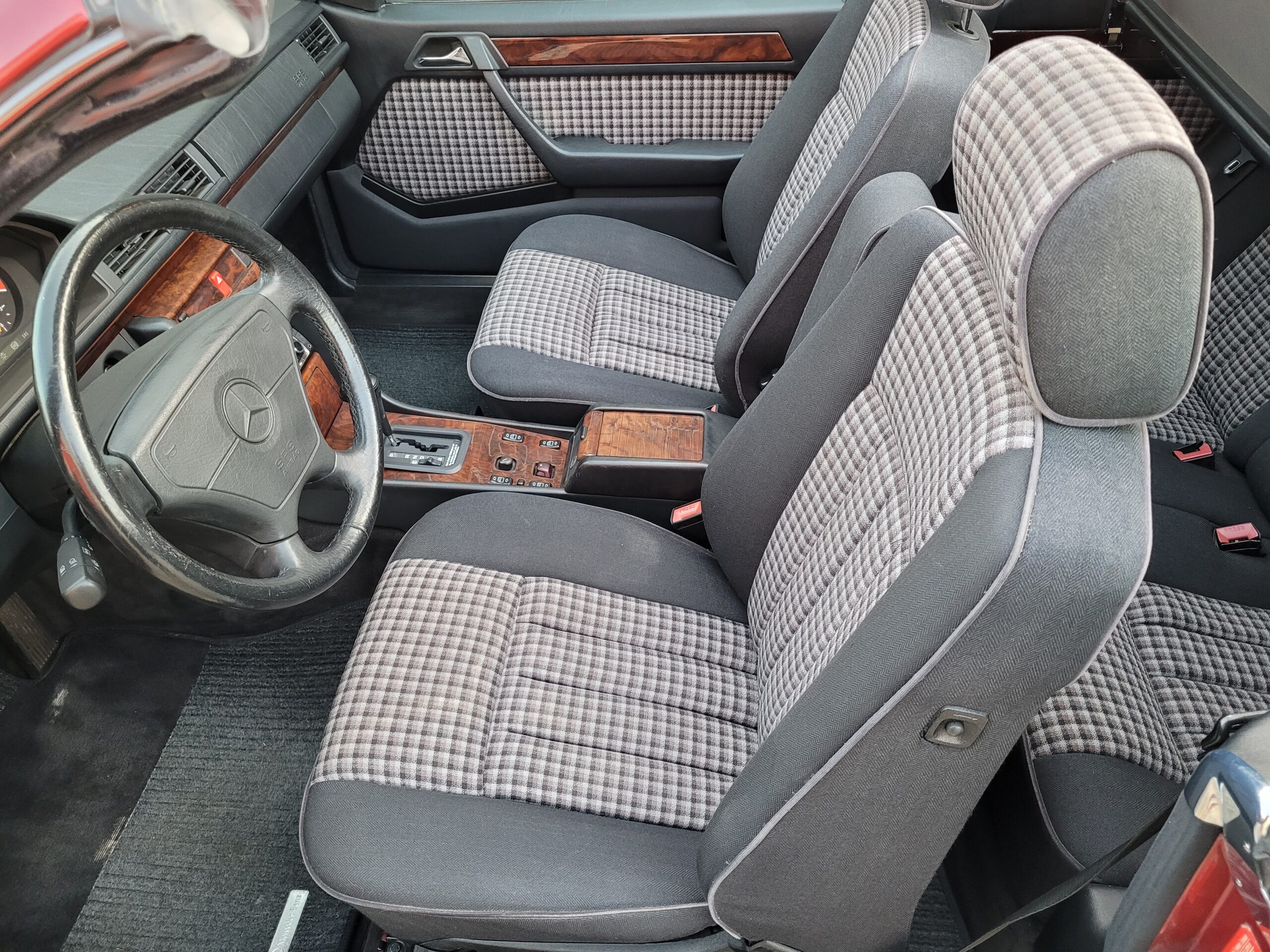 Mercedes E220 Cabriolet
