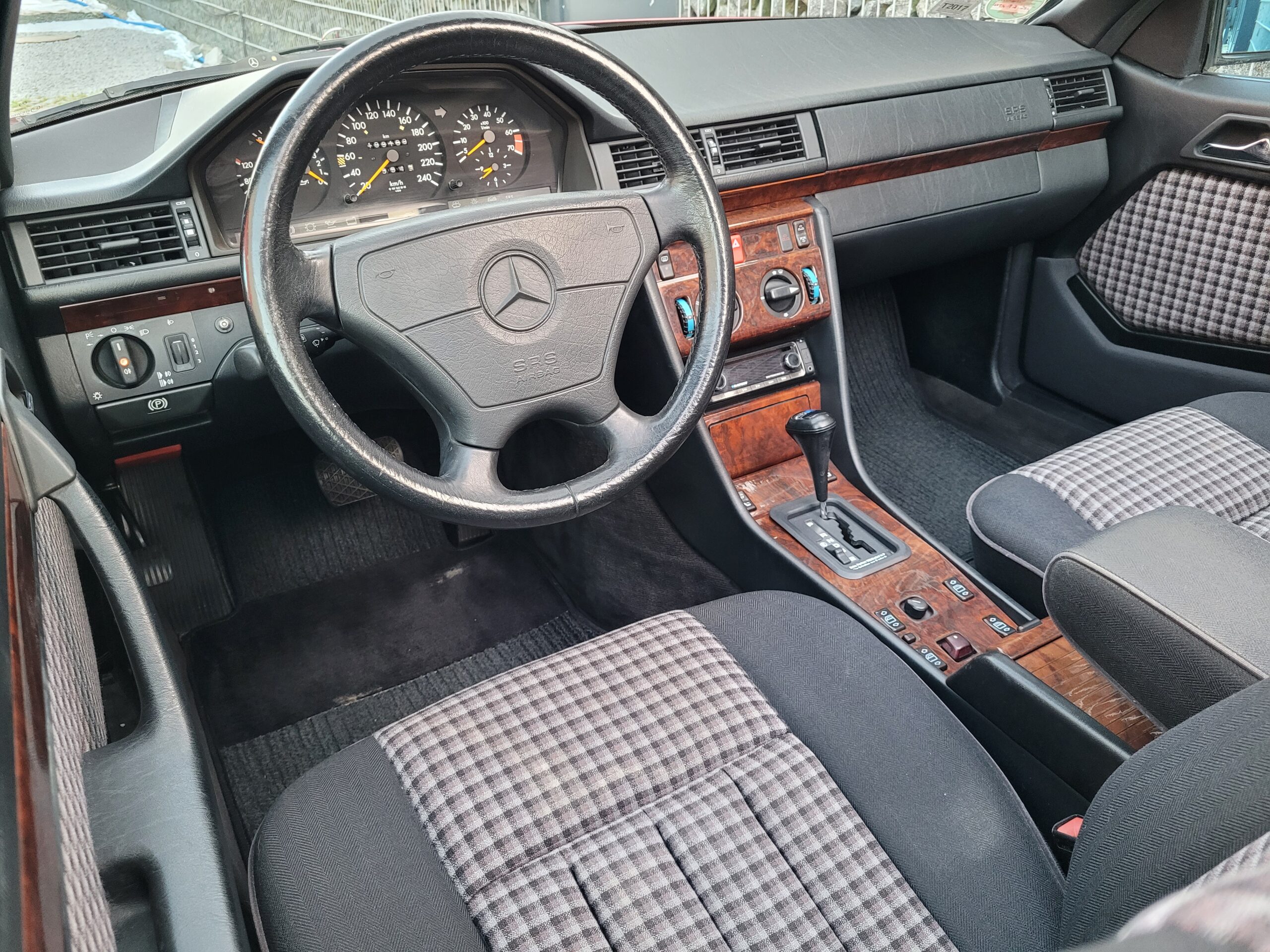 Mercedes E220 Cabriolet
