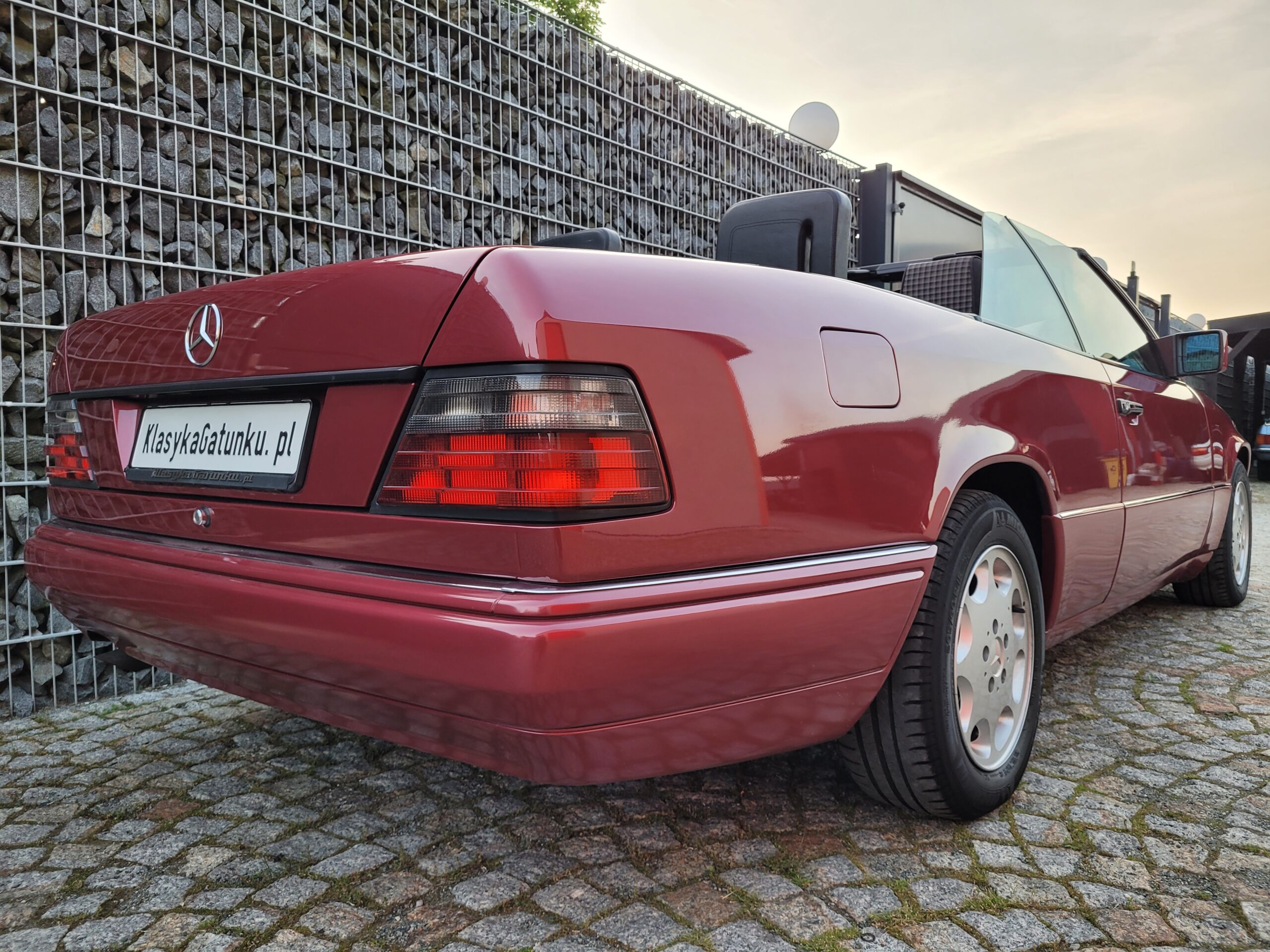 Mercedes E220 Cabriolet