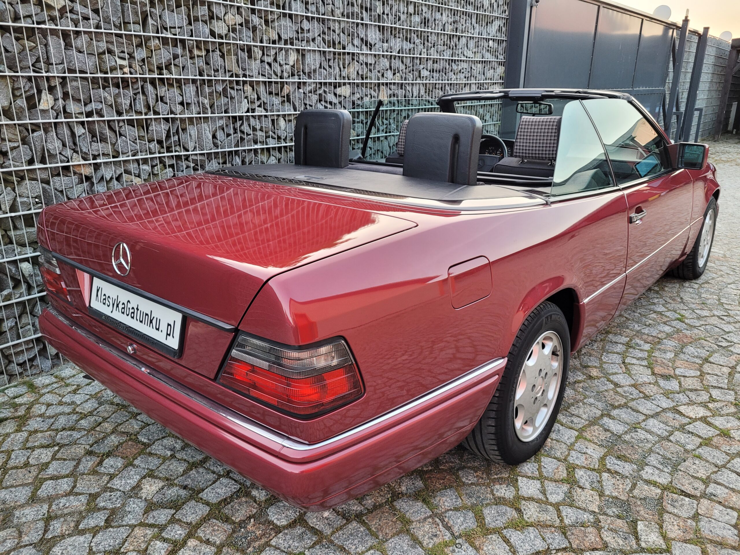 Mercedes E220 Cabriolet