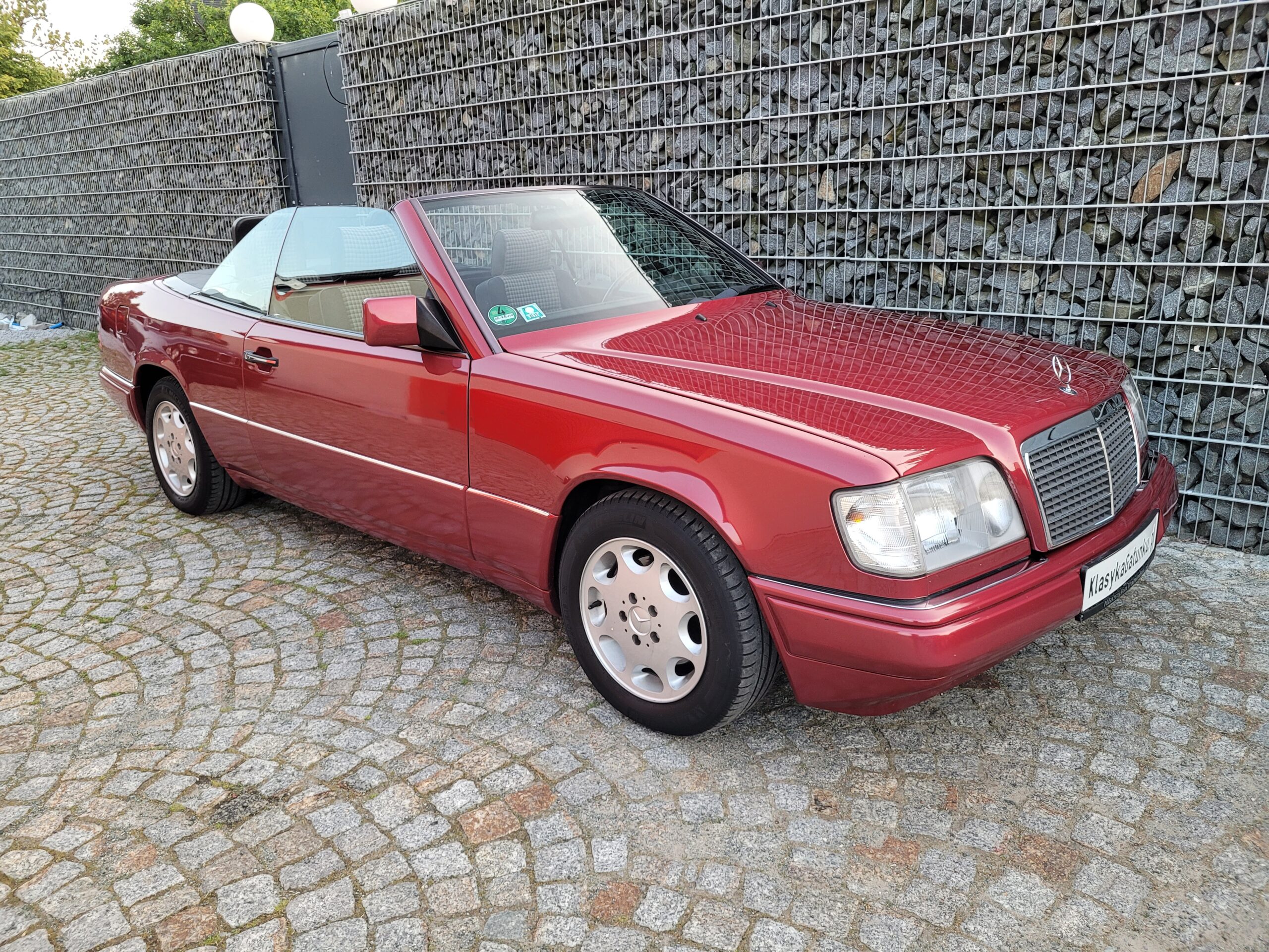 Mercedes E220 Cabriolet
