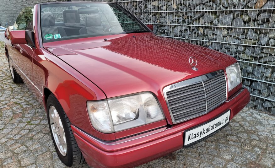 Mercedes E220 Cabriolet