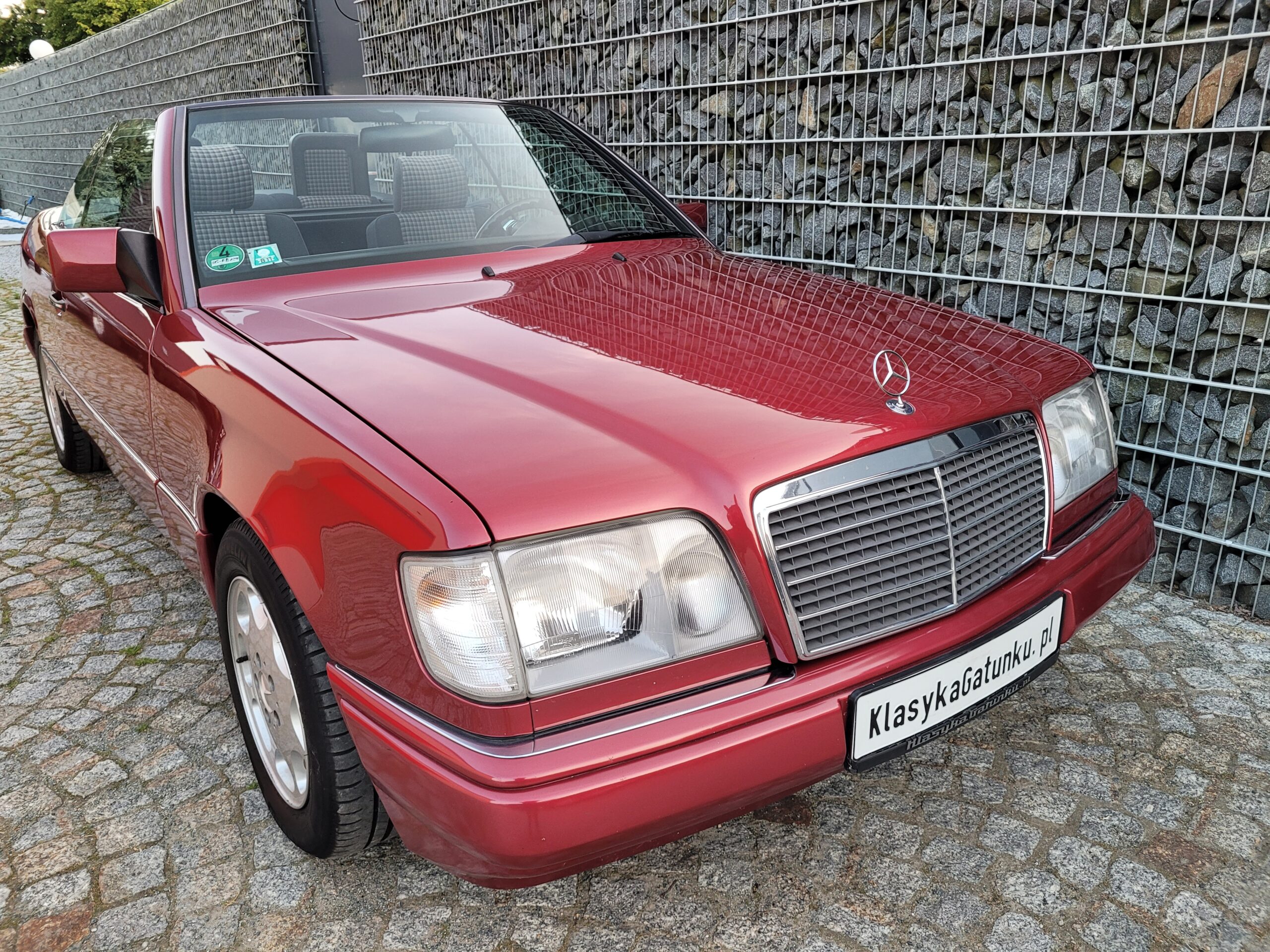 Mercedes E220 Cabriolet
