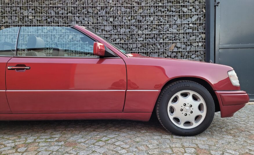 Mercedes E220 Cabriolet