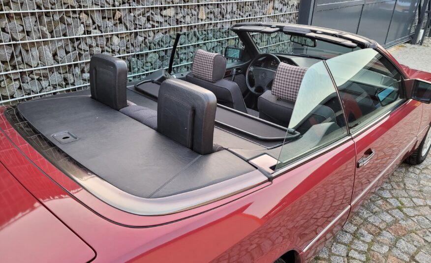 Mercedes E220 Cabriolet