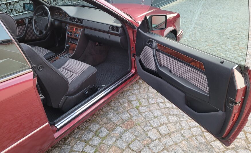 Mercedes E220 Cabriolet