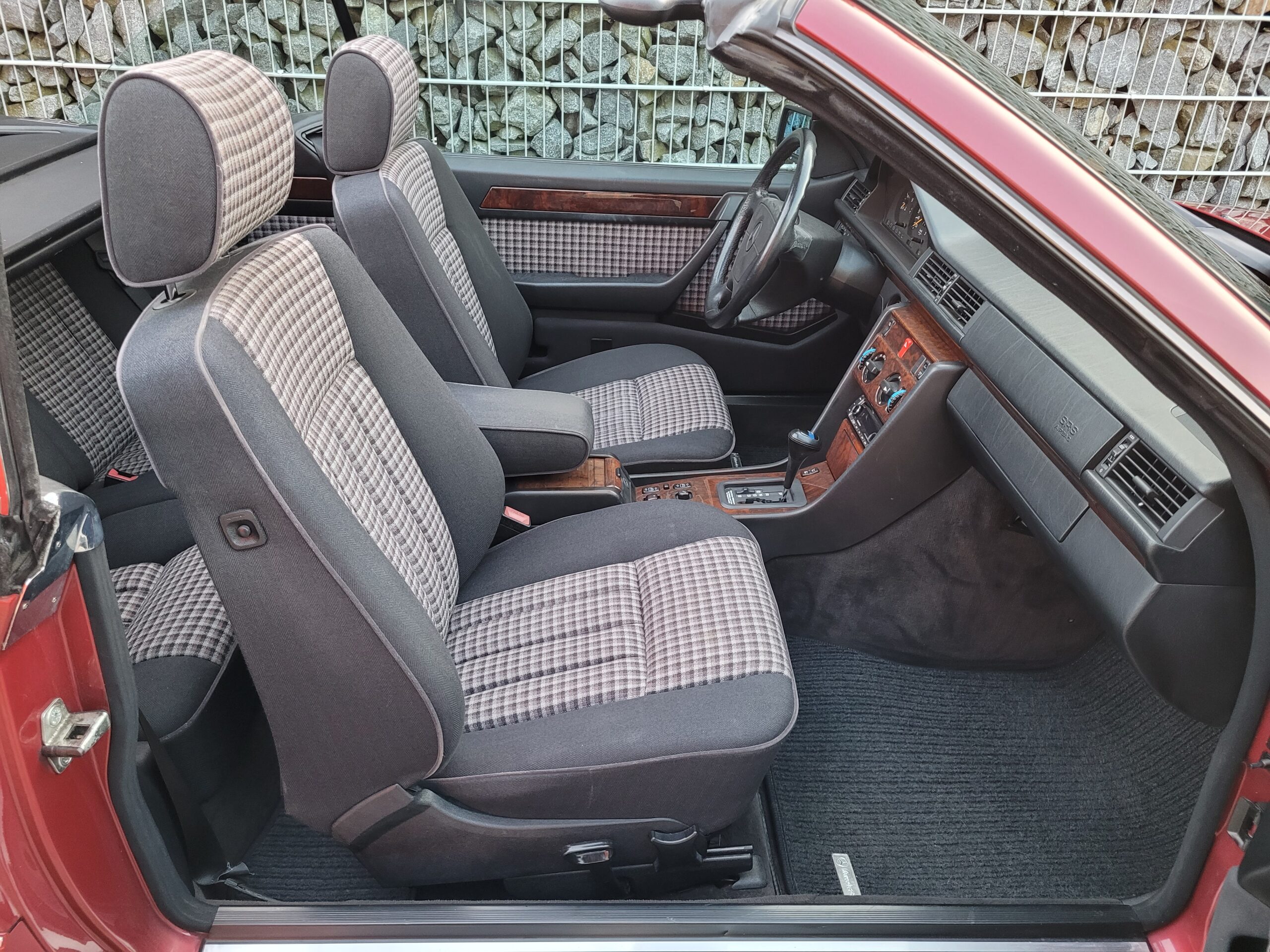 Mercedes E220 Cabriolet