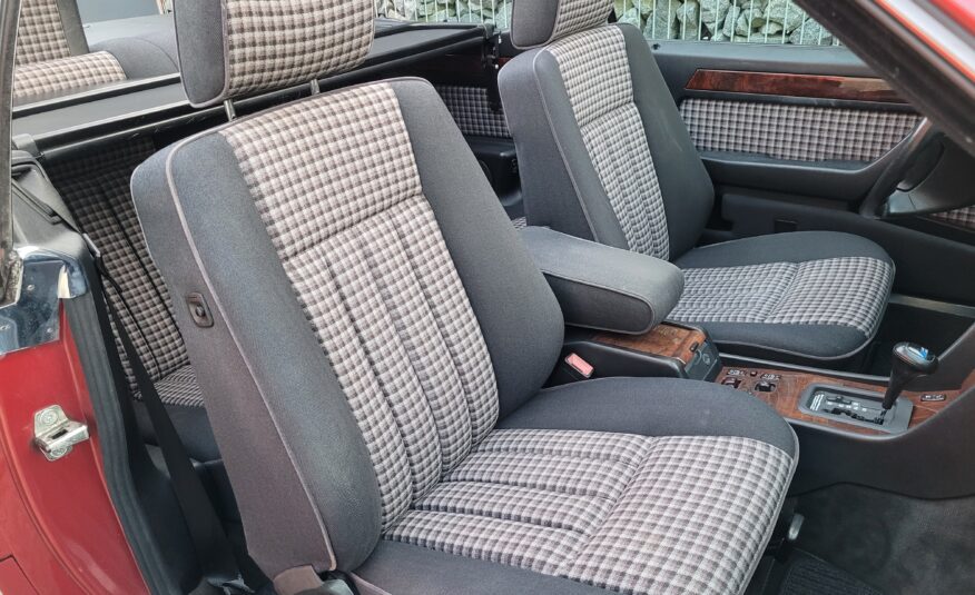 Mercedes E220 Cabriolet