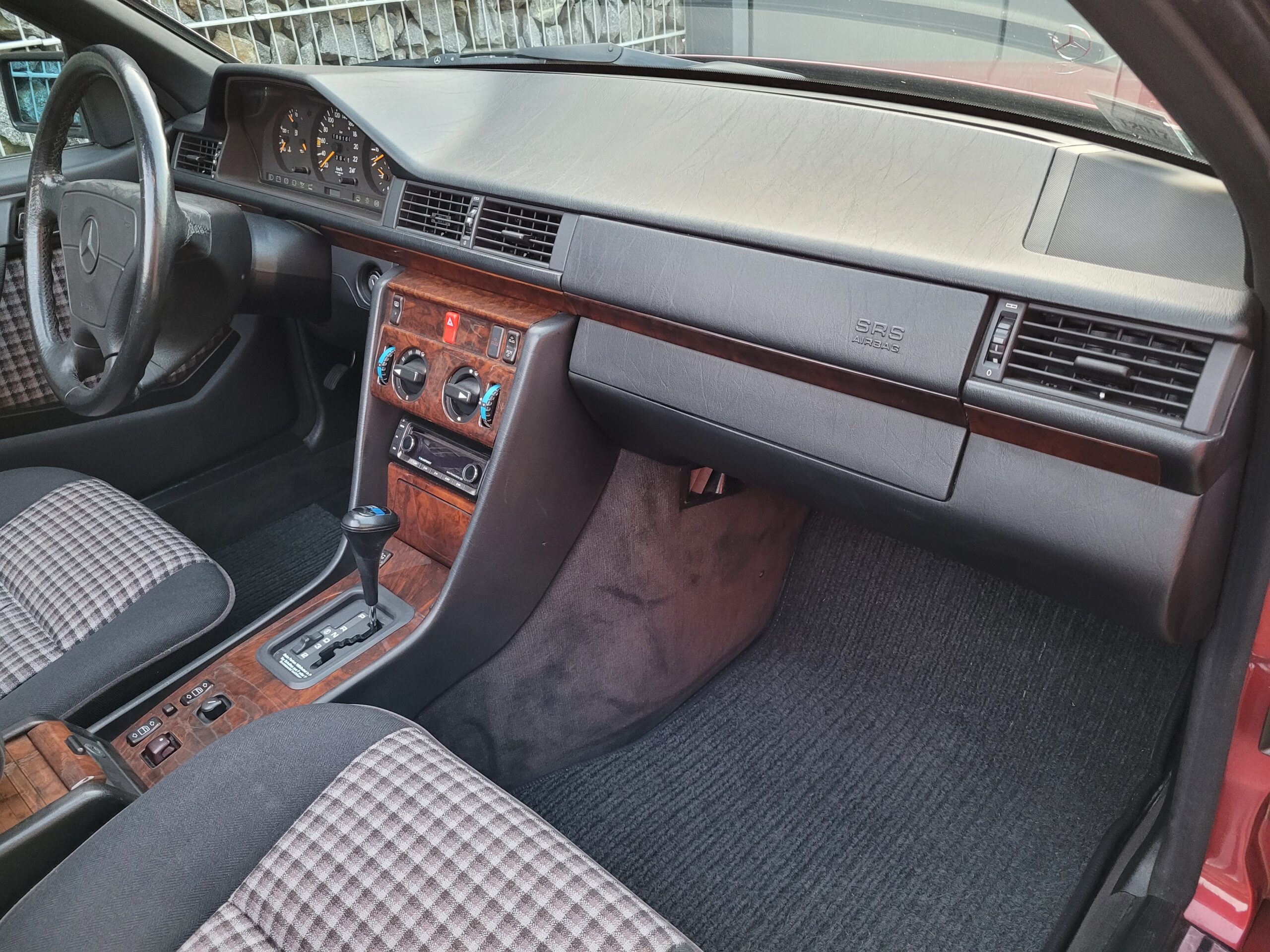 Mercedes E220 Cabriolet