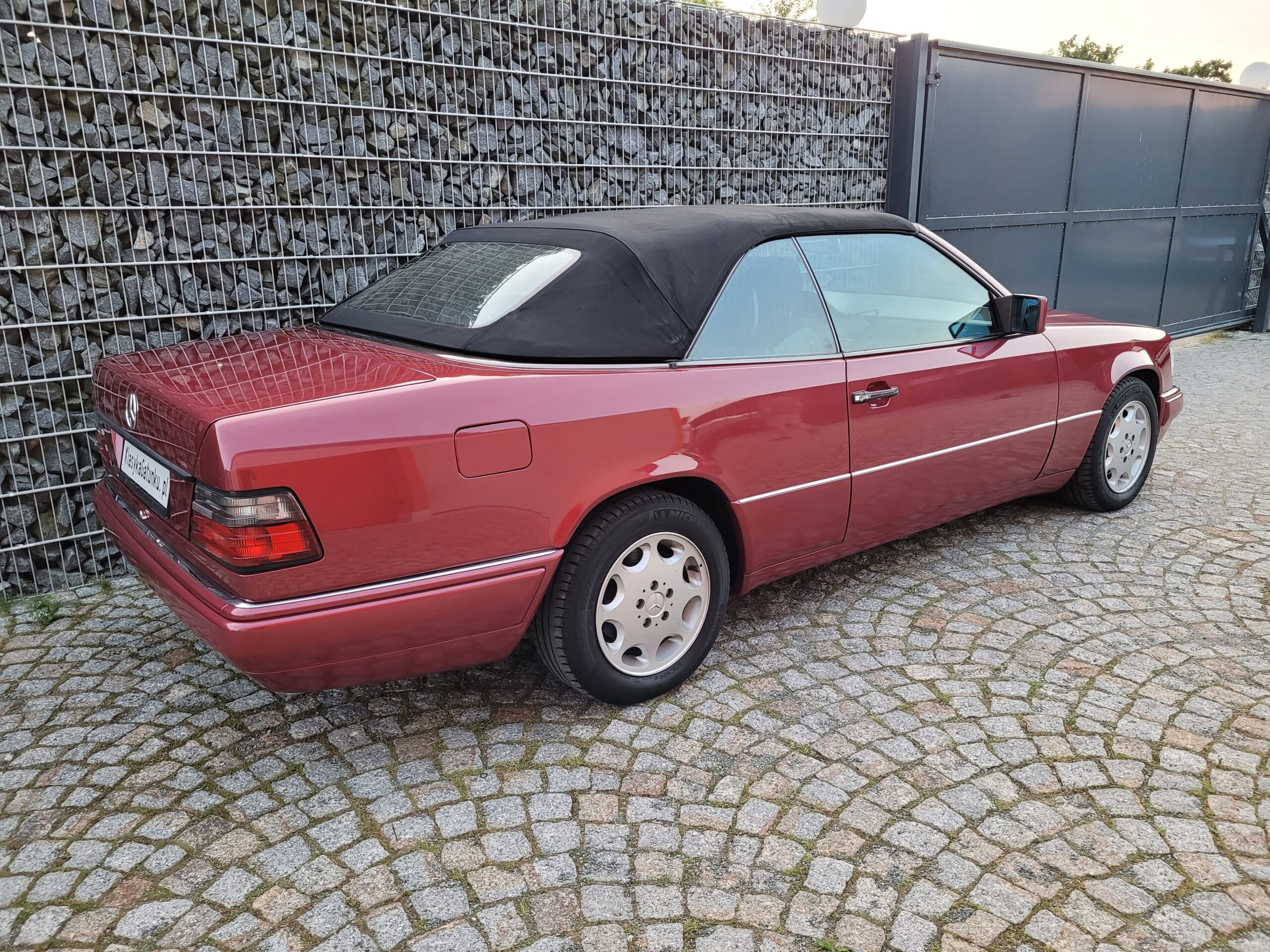 Mercedes E220 Cabriolet