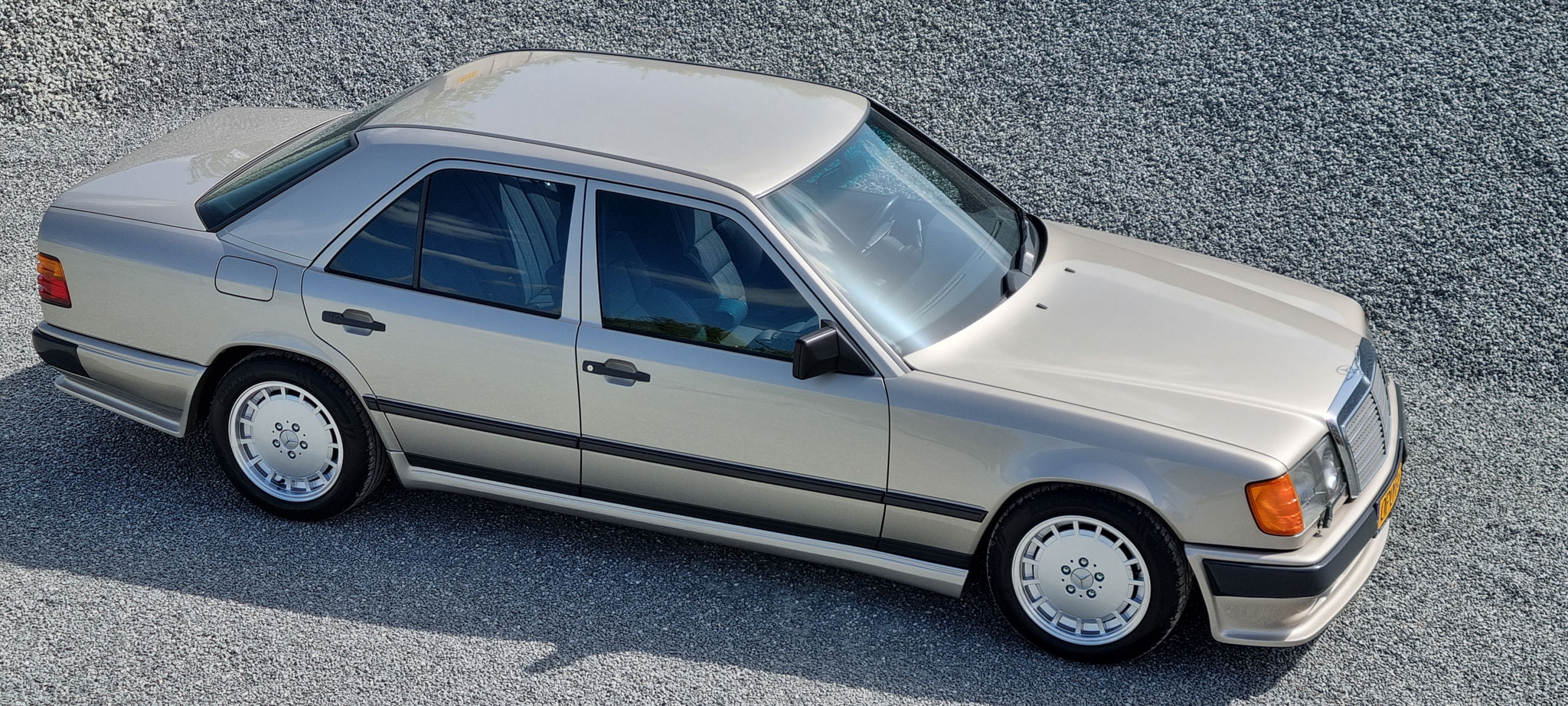 Mercedes 300E Lorinser