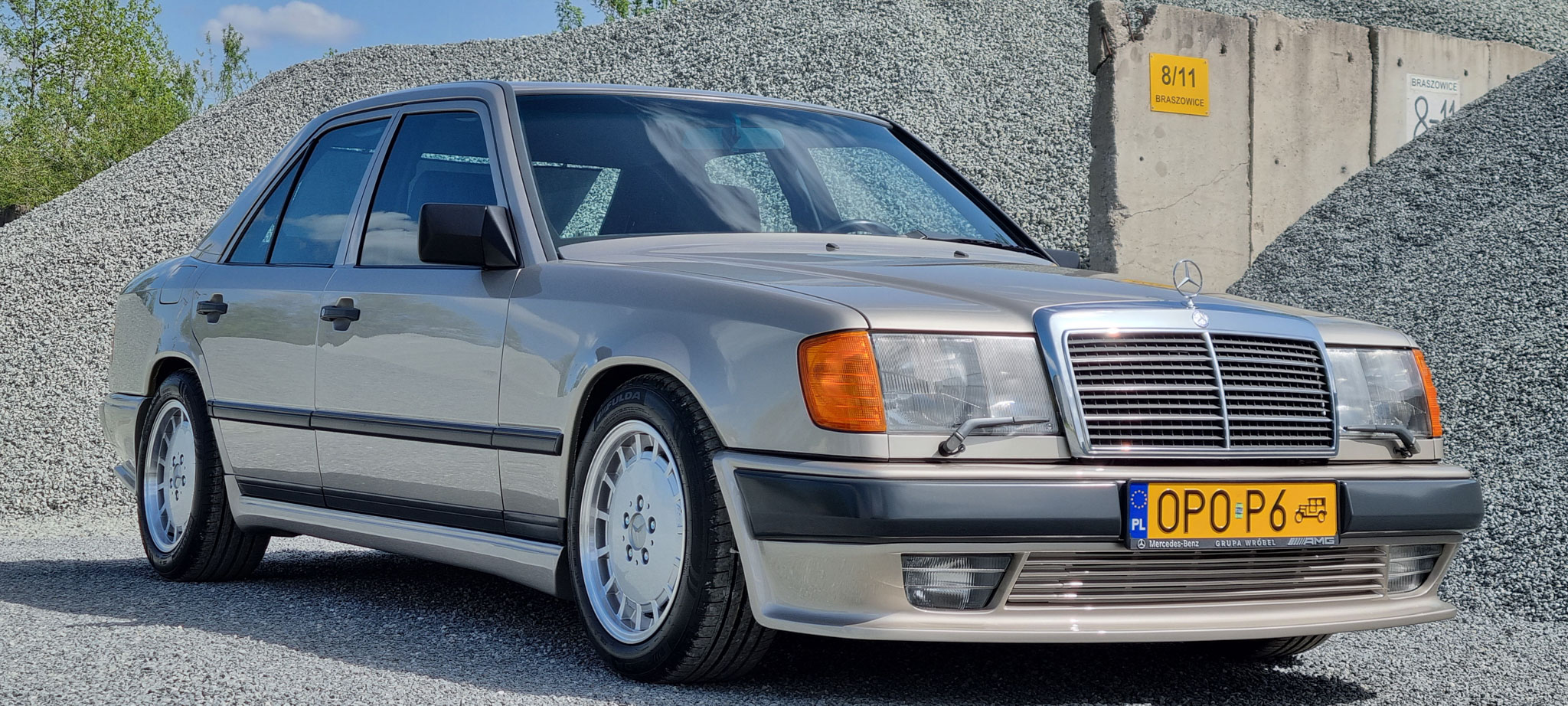Mercedes 300E Lorinser