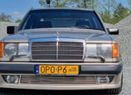 Mercedes 300E Lorinser