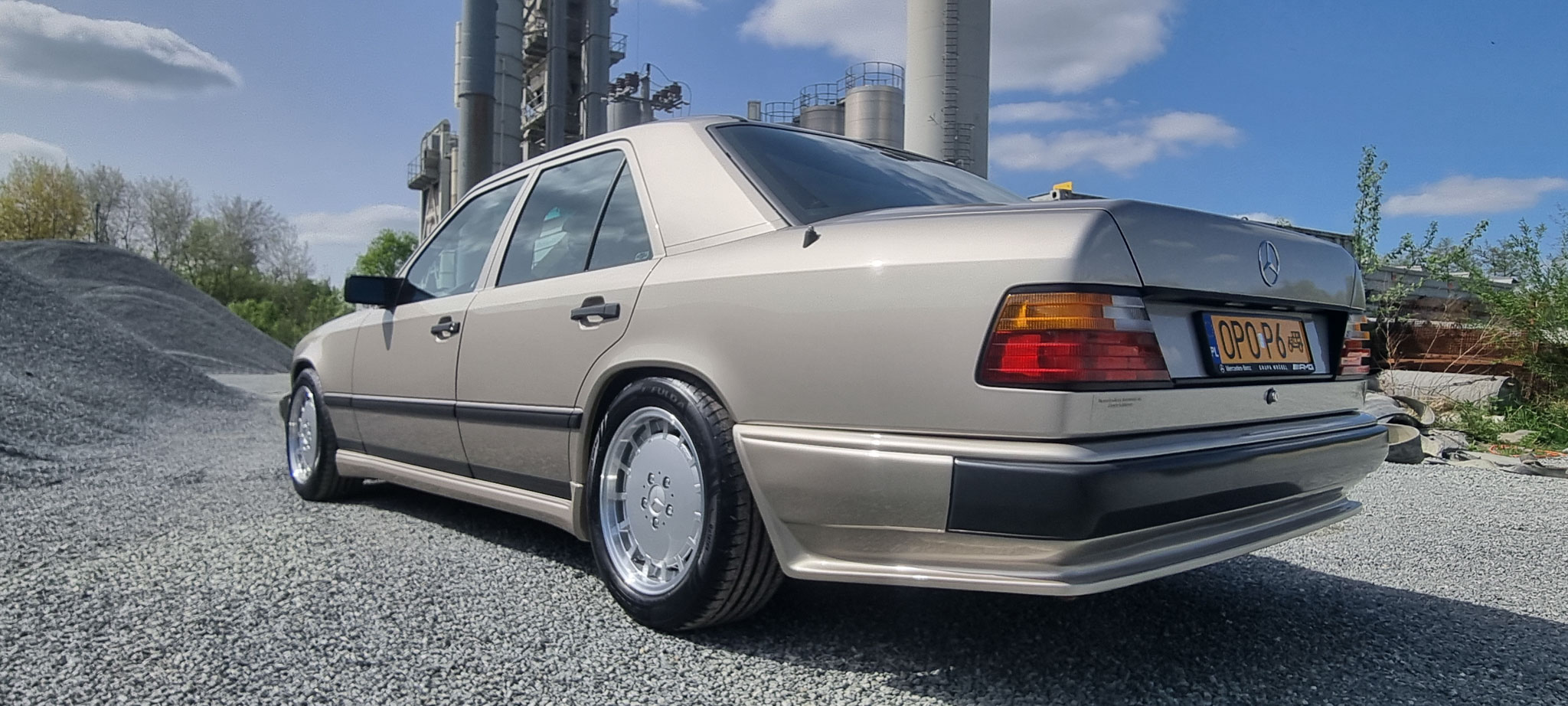Mercedes 300E Lorinser