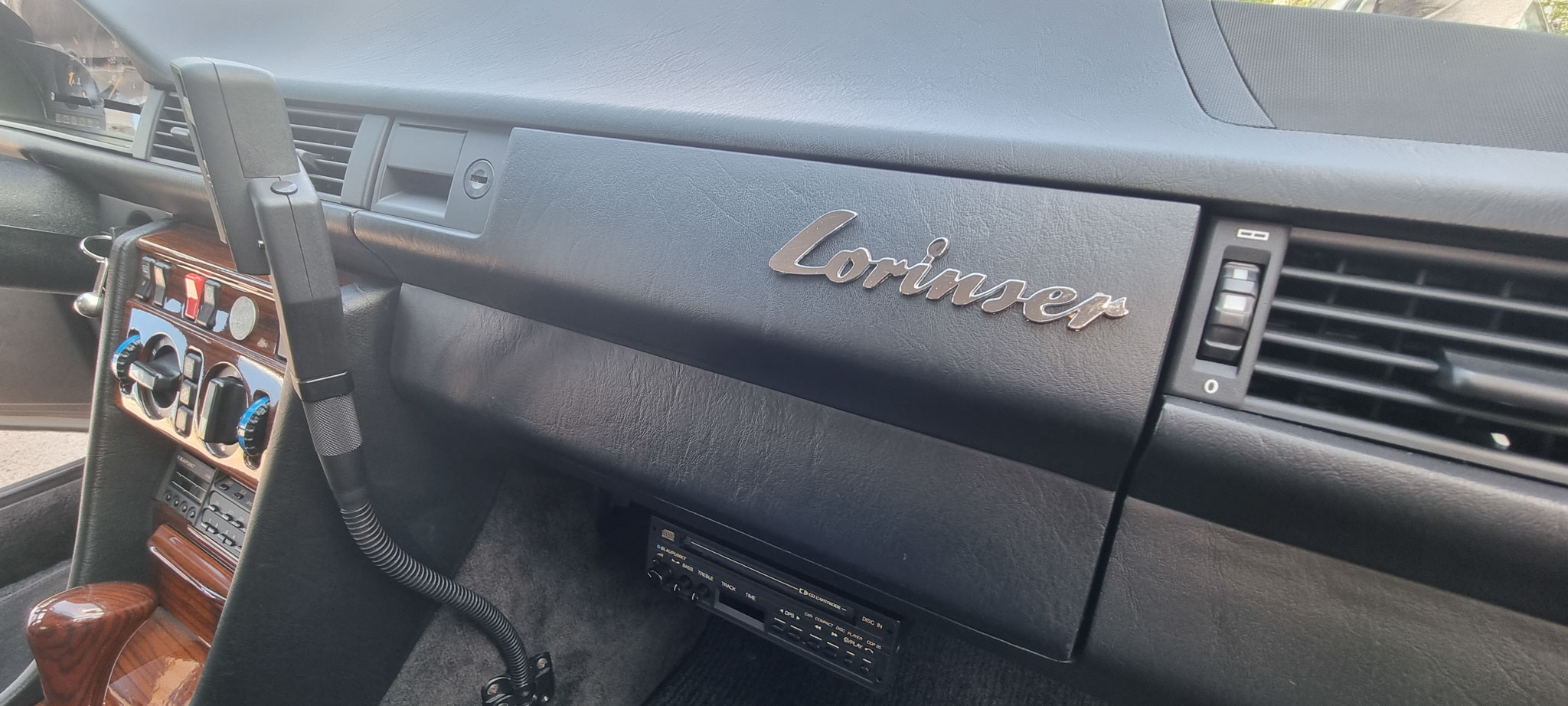 Mercedes 300E Lorinser