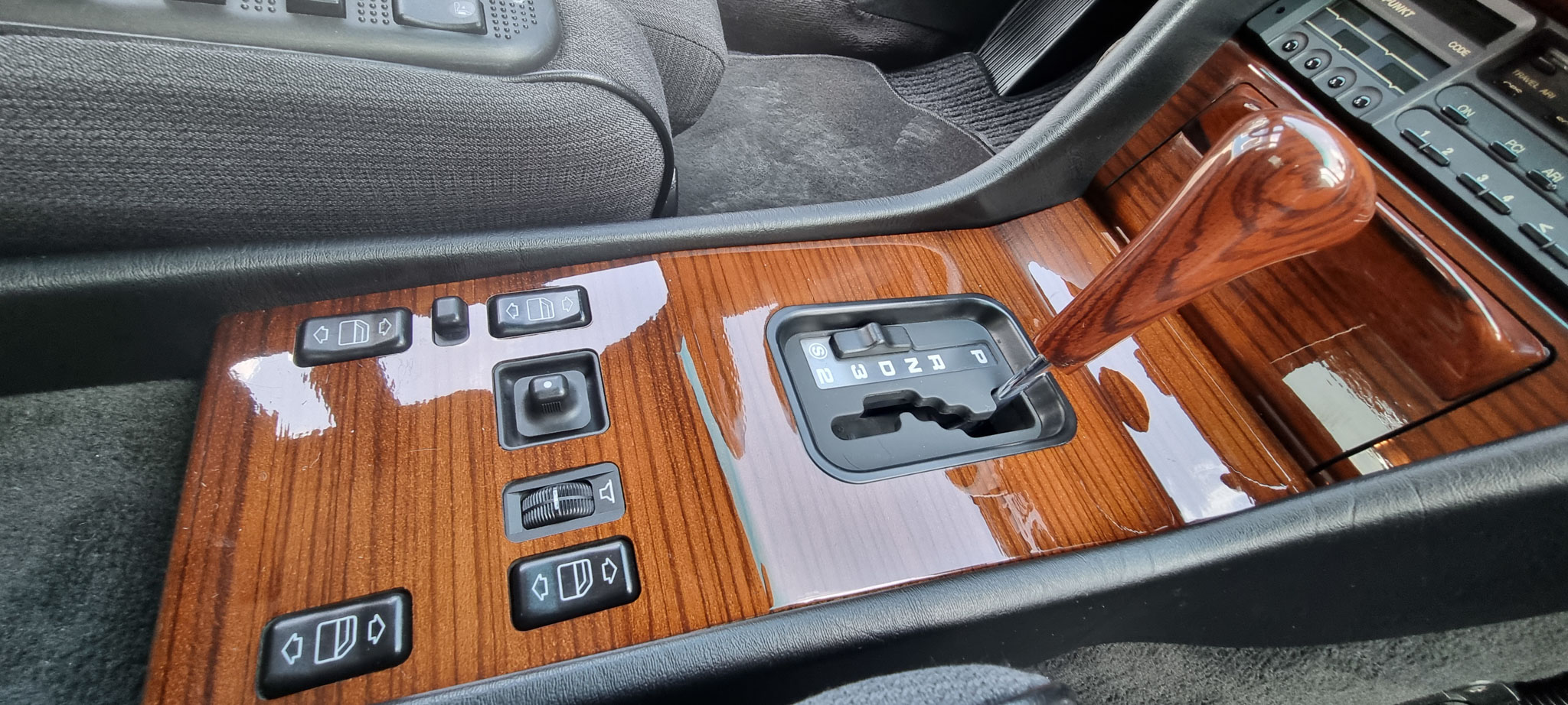 Mercedes 300E Lorinser