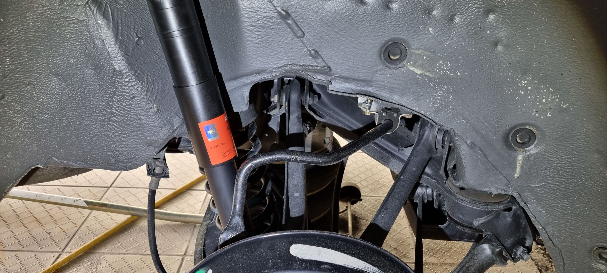 Mercedes 300E Lorinser