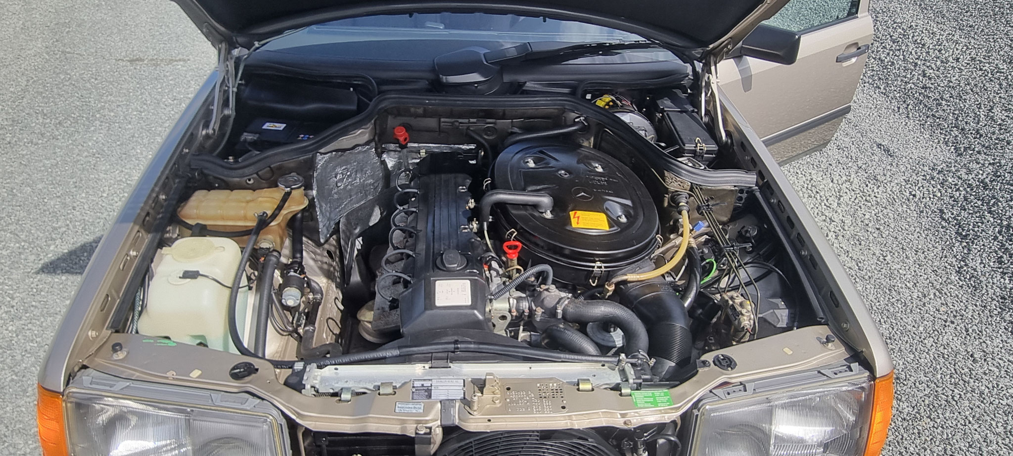 Mercedes 300E Lorinser