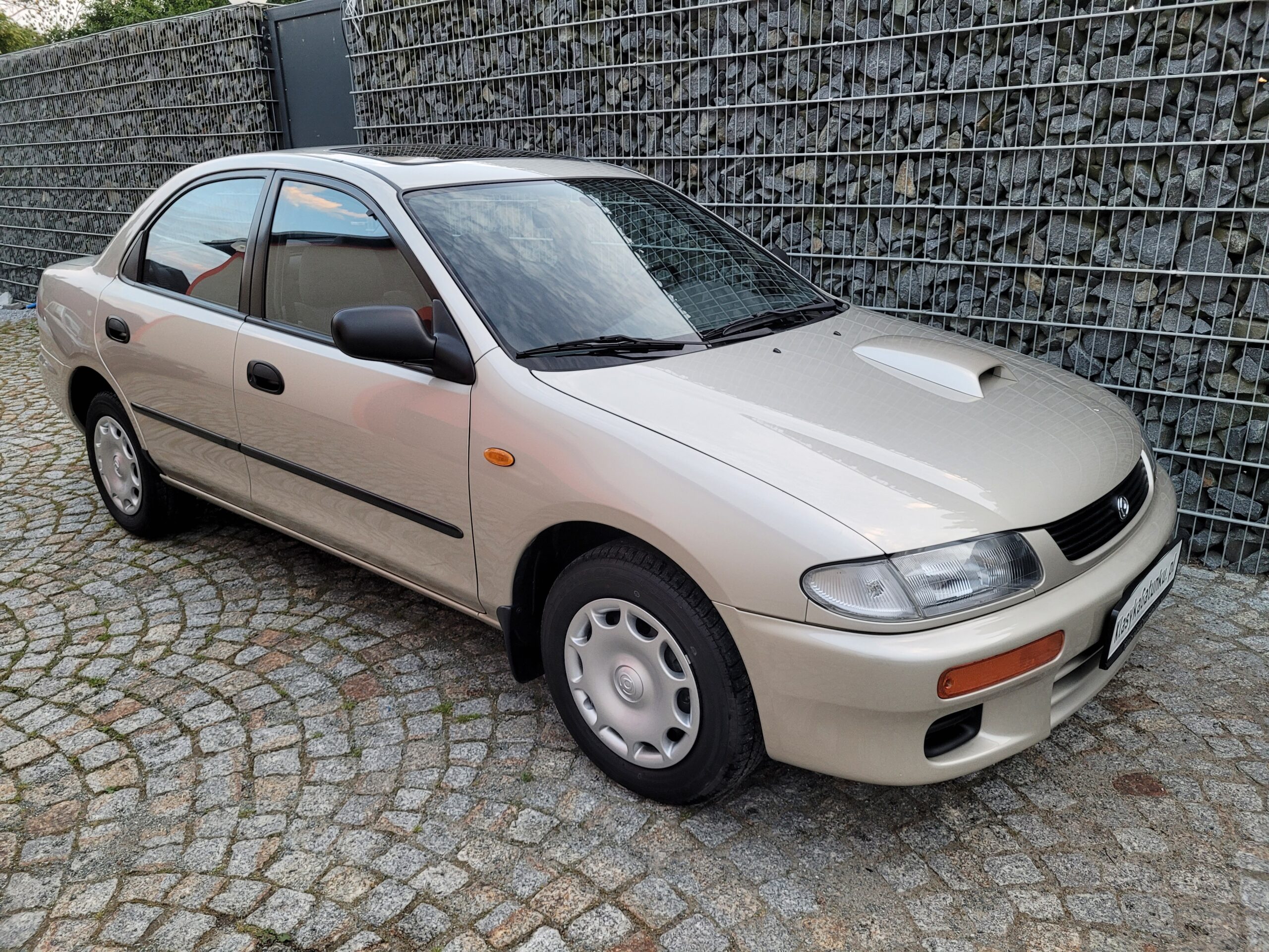 Mazda 323 diesel