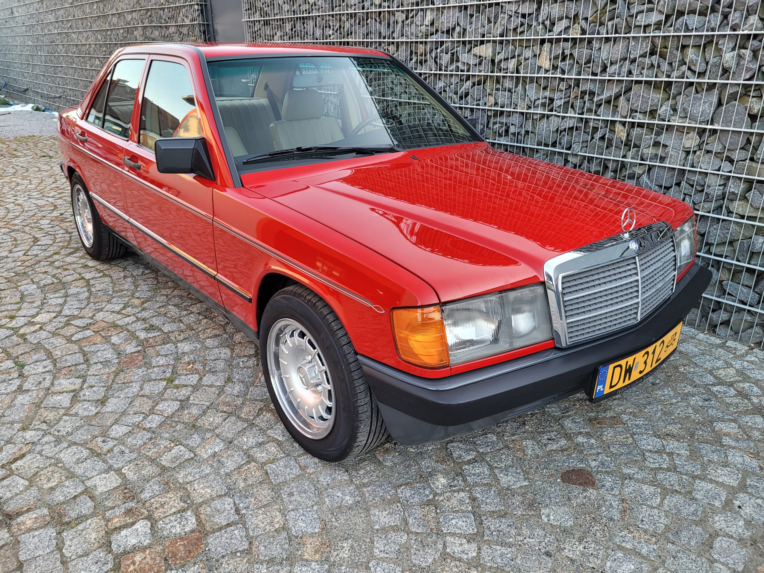 Mercedes 190 w201