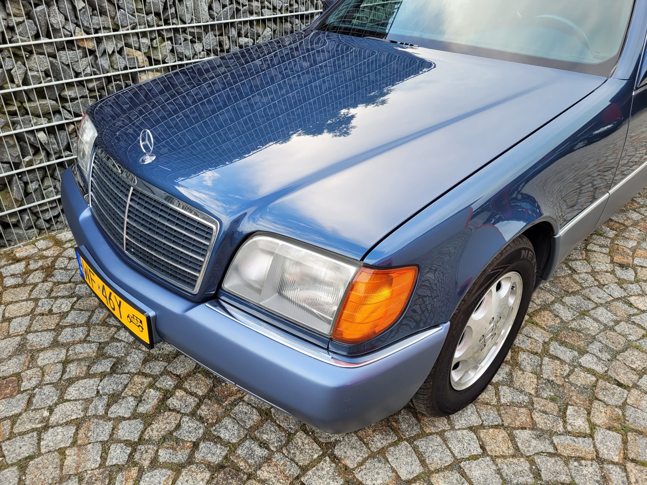 Mercedes 400SE w140