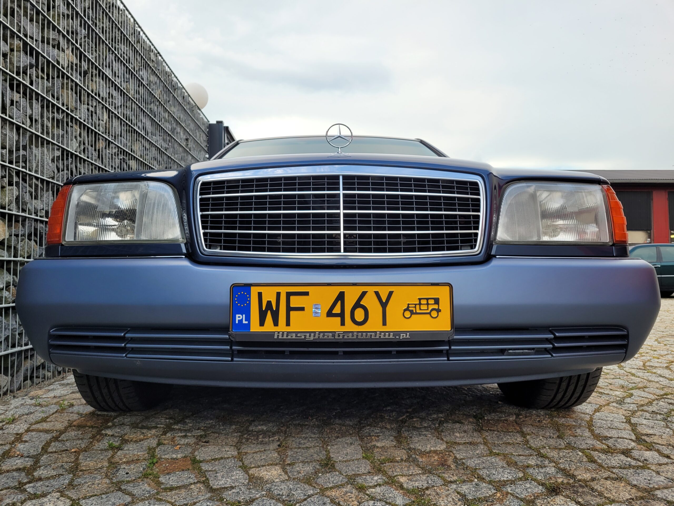 Mercedes 400SE w140