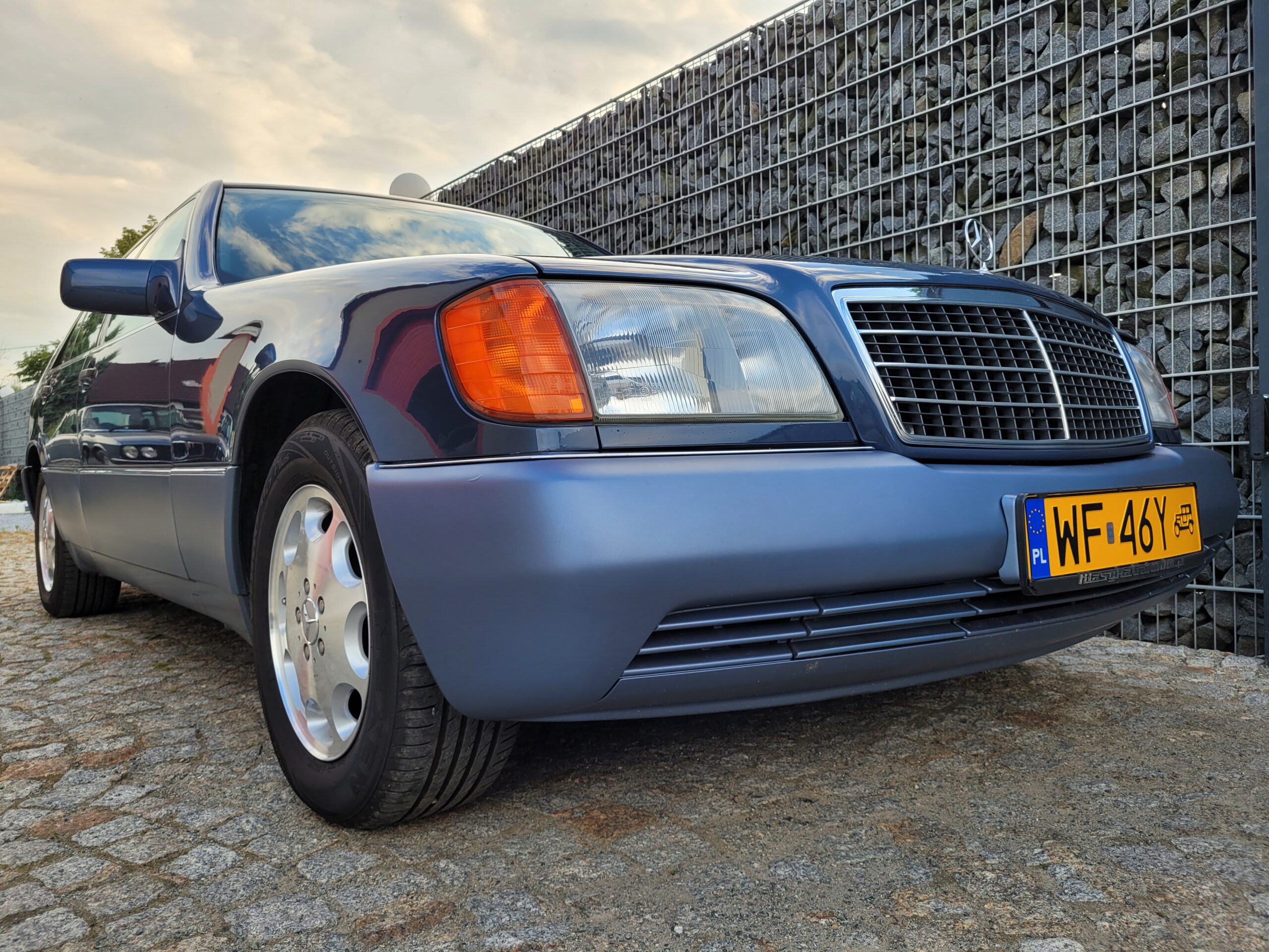 Mercedes 400SE w140