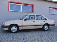 Opel Rekord 2000