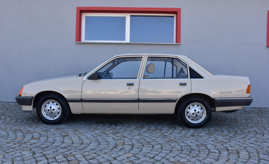 Opel Rekord 2000