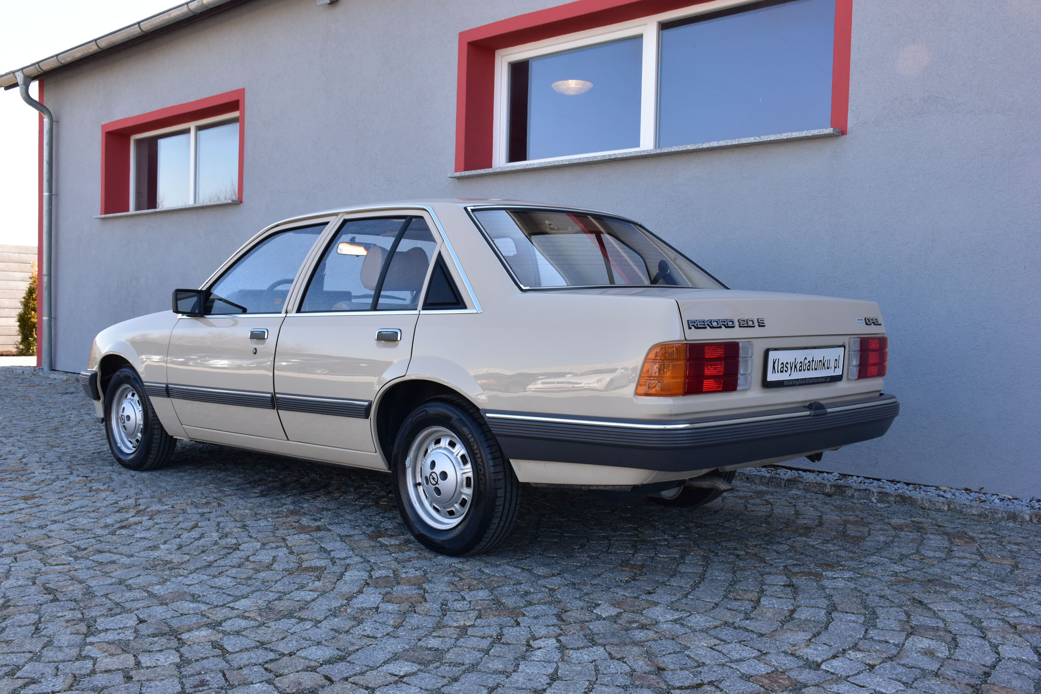 Opel Rekord 2000