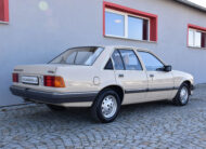 Opel Rekord 2000