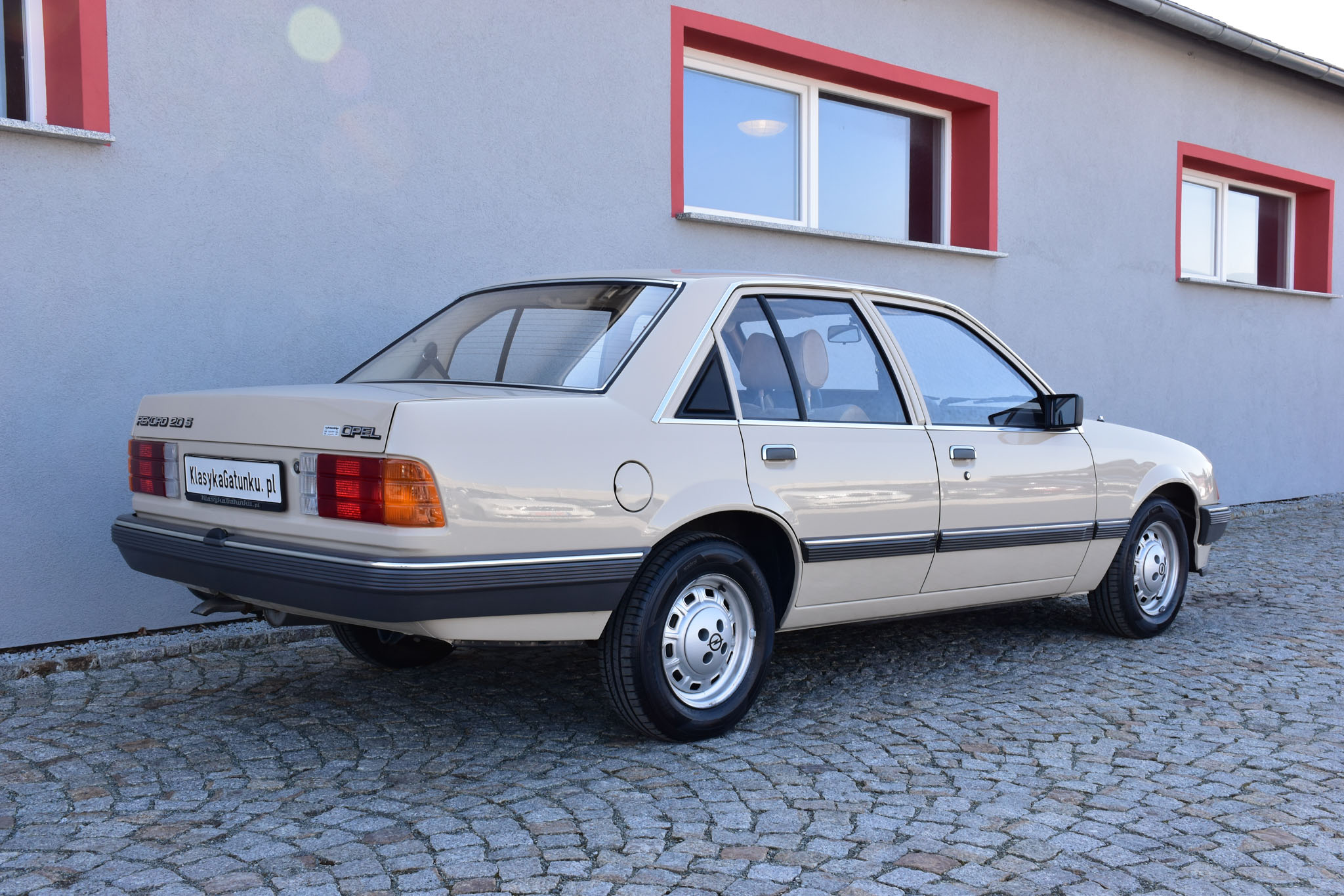 Opel Rekord 2000