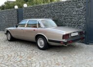 Jaguar XJ6