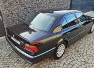 BMW 728i E38
