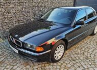 BMW 728i E38