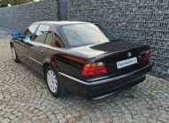 BMW 728i E38