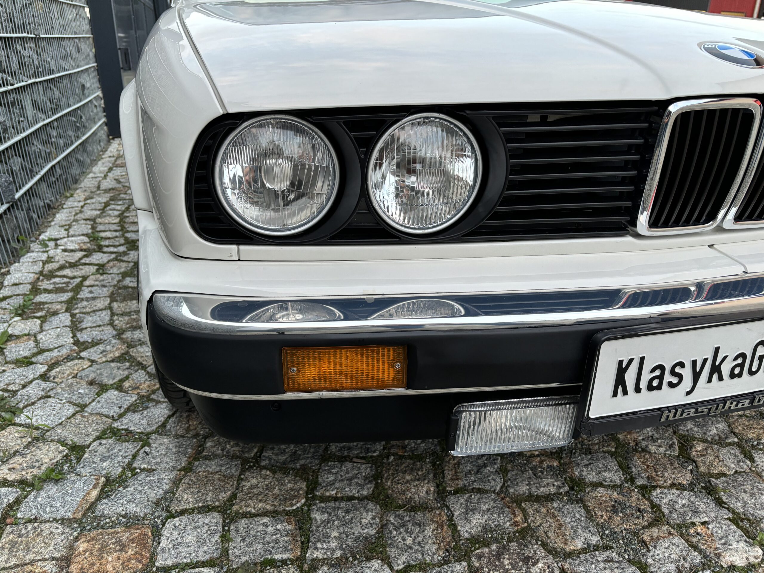 BMW 325i Cabriolet E30