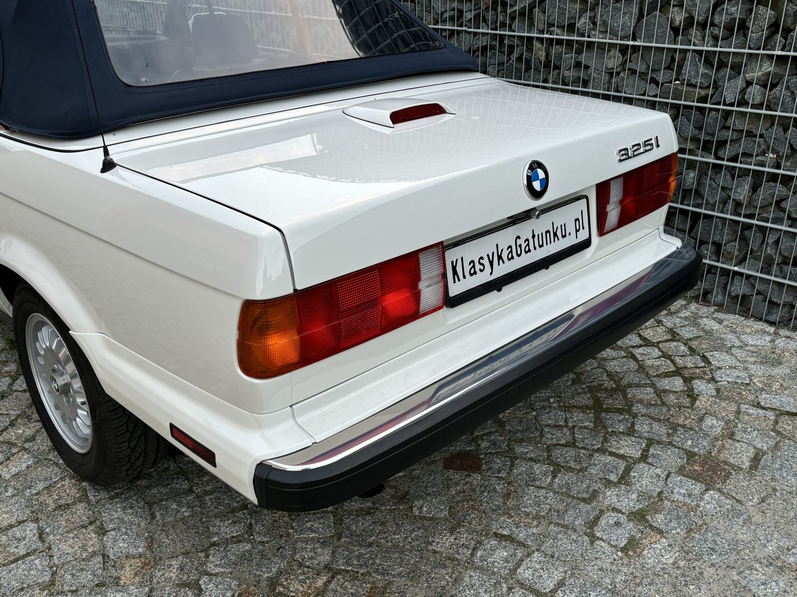 BMW 325i Cabriolet E30