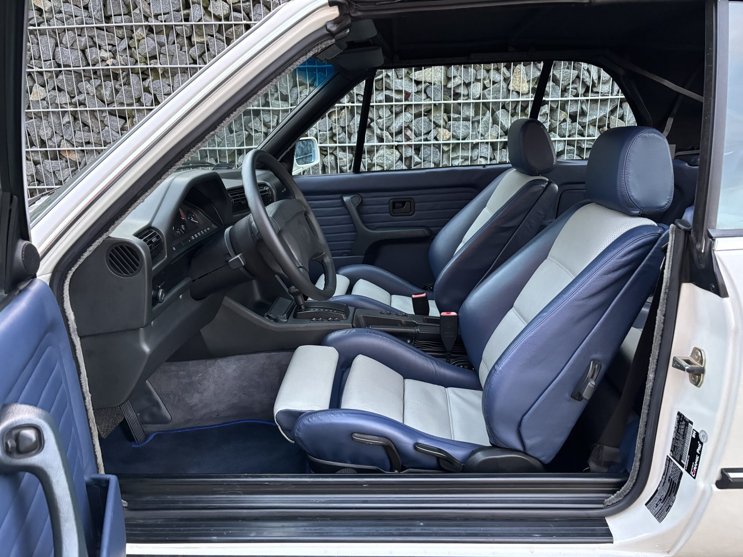 BMW 325i Cabriolet E30