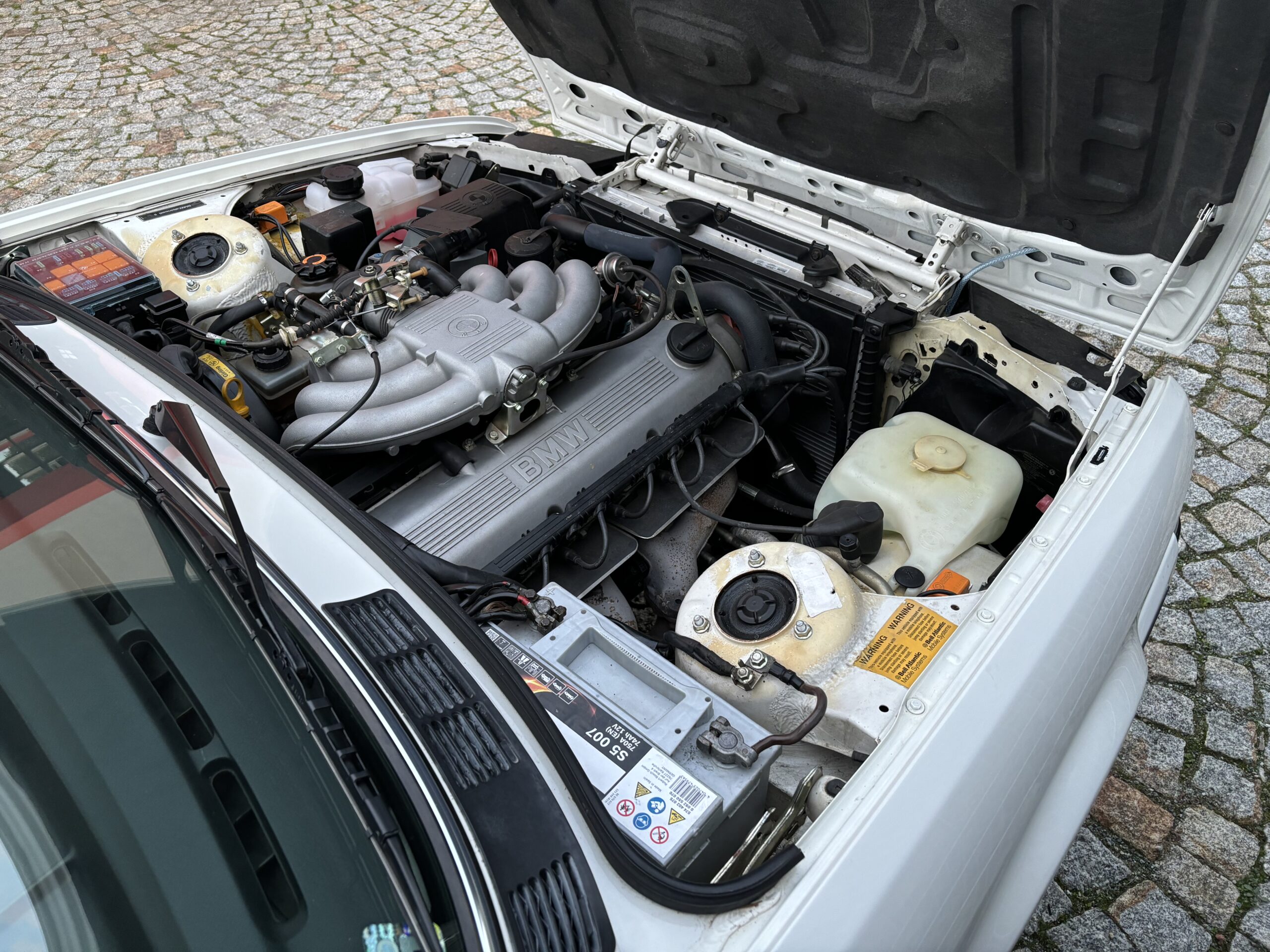 BMW 325i Cabriolet E30