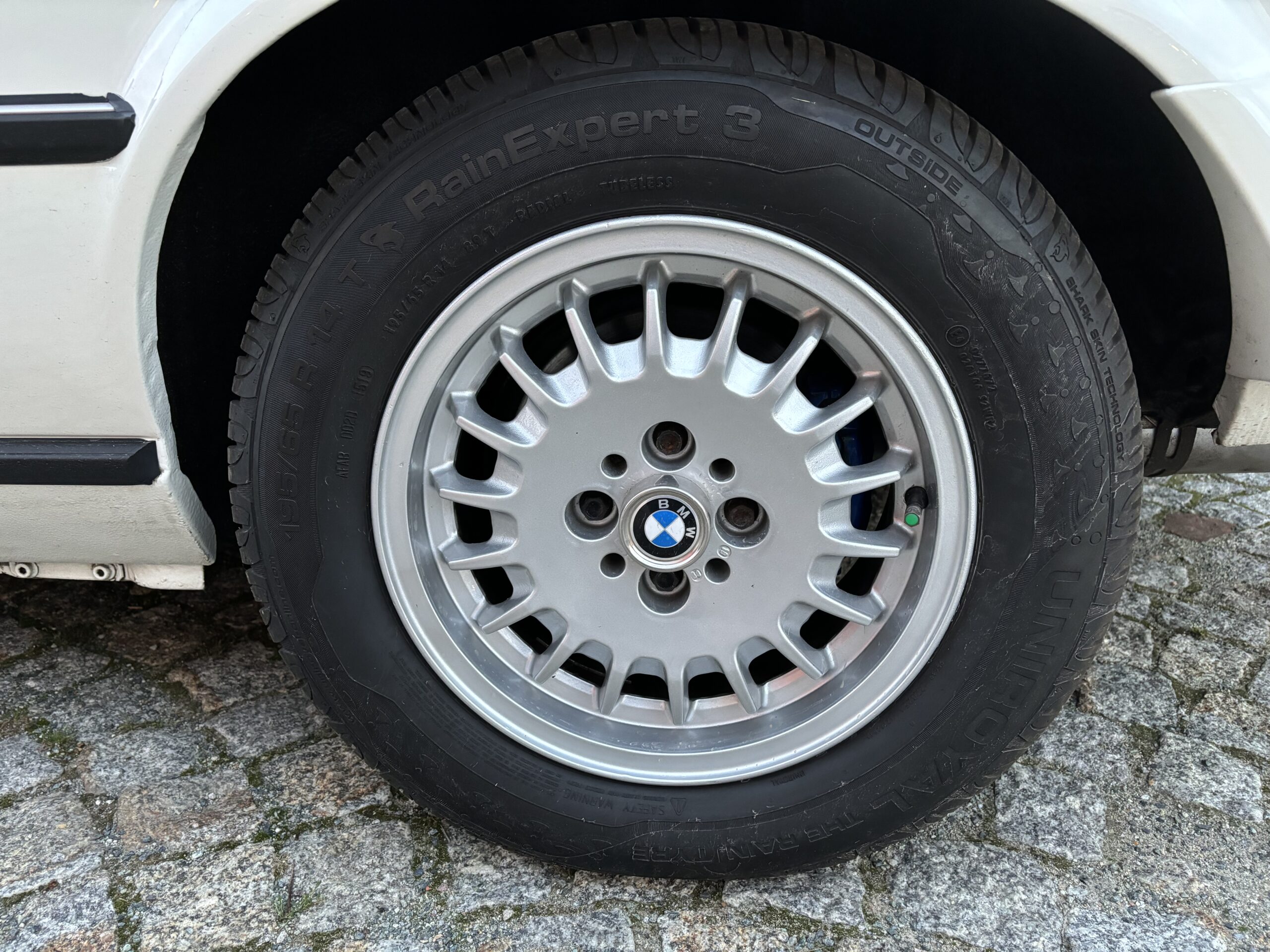 BMW 325i Cabriolet E30