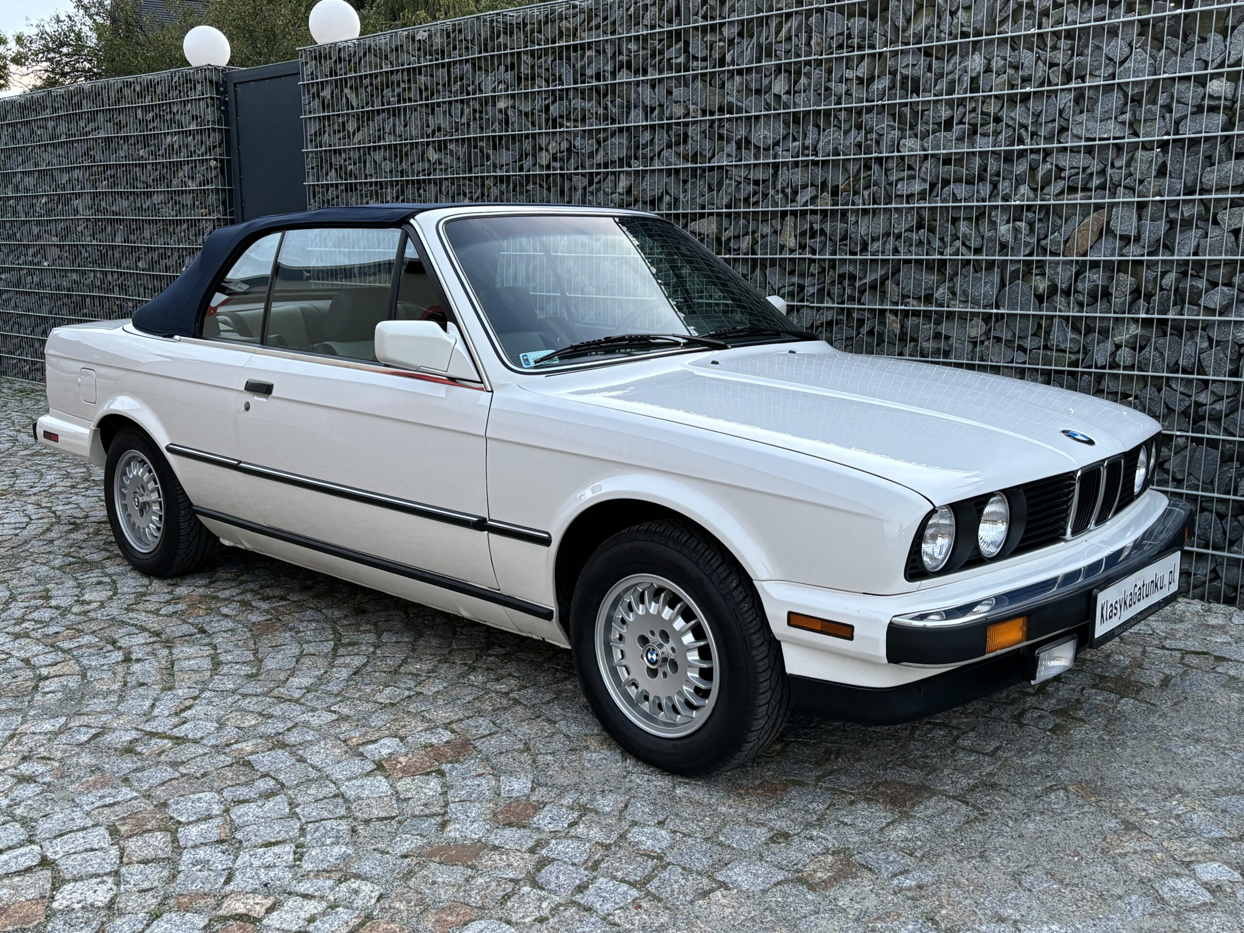 BMW 325i Cabriolet E30