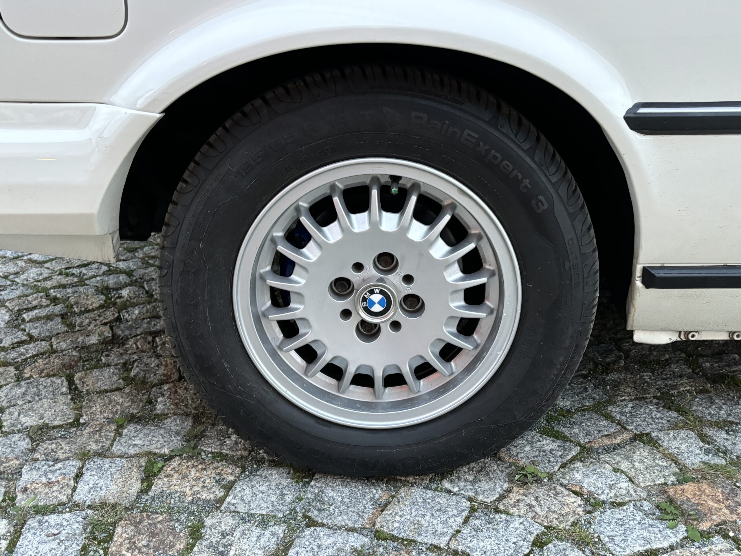 BMW 325i Cabriolet E30